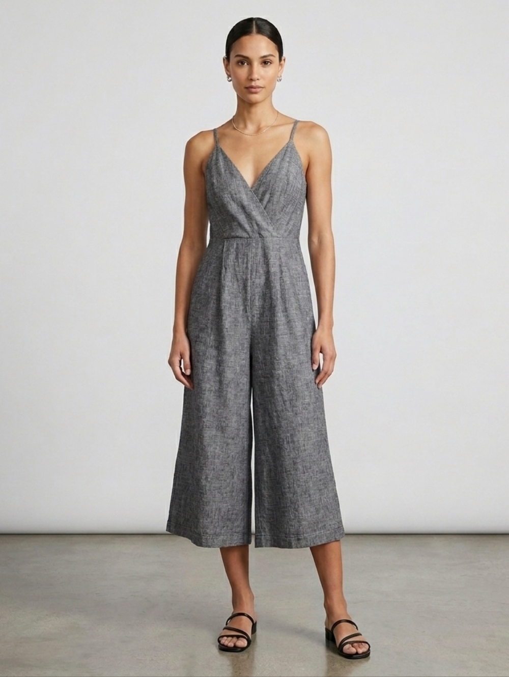 Tahari Gray Chambray Linen Sleeveless Wide Crop Leg Jumpsuit